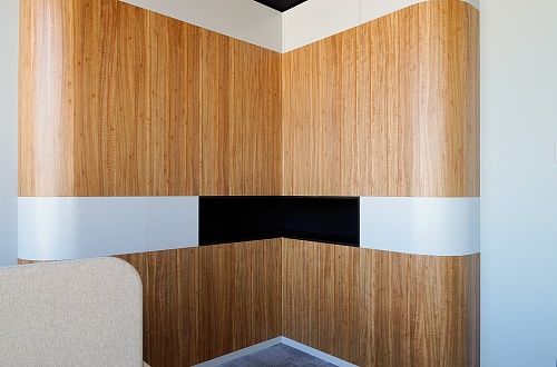 Натуральный шпон Эвкалипт Frize Натуральный шпон Эвкалипт Frize