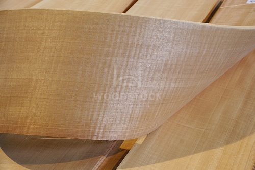 Натуральный шпон Анегри FRISSE Натуральный шпон Анегри FRISSE