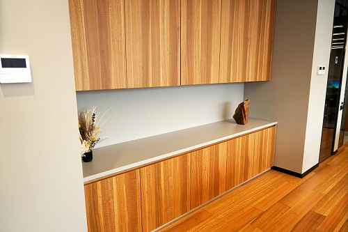 Натуральный шпон Эвкалипт Натуральный шпон Эвкалипт