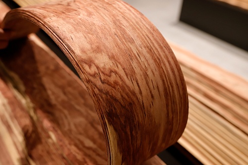 Натуральный шпон Гренадилло "Wild"