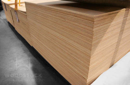 Облегченная фанера Сейба, 3 мм Облегченная фанера Сейба, 3 мм