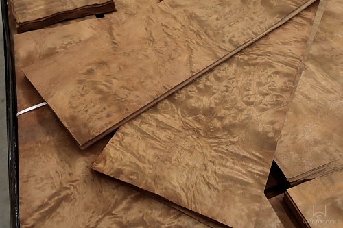 Натуральный шпон Имбайя корень Натуральный шпон Имбайя корень