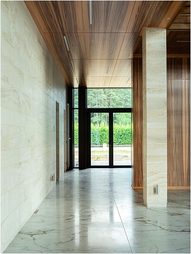 Орех Европейский Colored Орех Европейский Colored