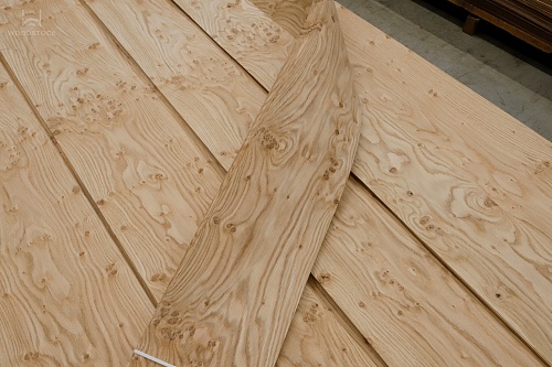 Натуральный шпон Дуб Swirl (Pepper) Натуральный шпон Дуб Swirl (Pepper)