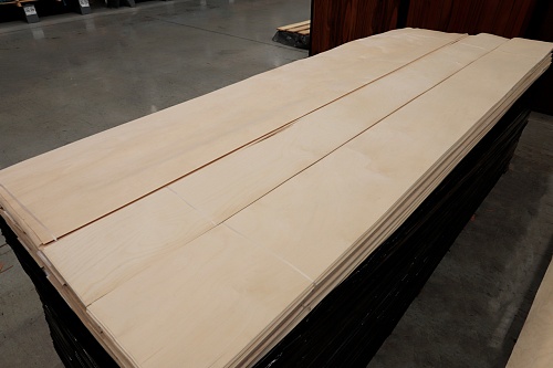 Натуральный шпон Берёза Натуральный шпон Берёза