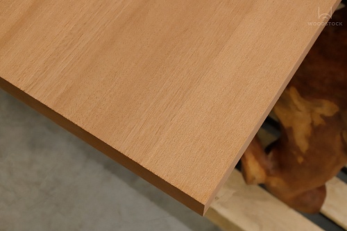 Мебельный щит из Сапели цельноламельной Мебельный щит из Сапели цельноламельной