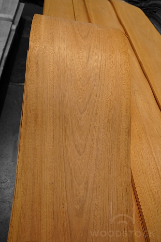 Натуральный шпон Ятоба Натуральный шпон Ятоба