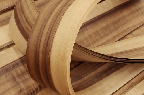 Натуральный шпон Грисард морёный Натуральный шпон Грисард морёный