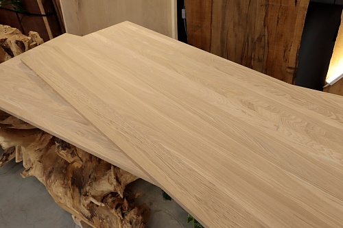 Мебельный щит из ясеня Дальневосточный цельный А/В 18х200х1300 Мебельный щит из ясеня Дальневосточный цельный А/В 18х200х1300