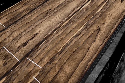 Натуральный шпон Зирикот Натуральный шпон Зирикот