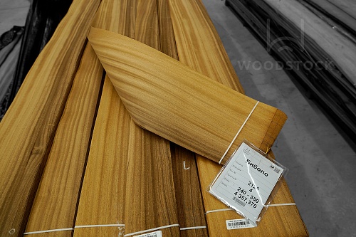 Натуральный шпон Биболо Натуральный шпон Биболо