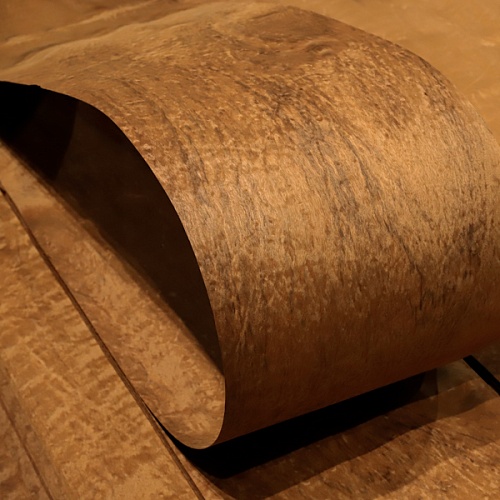 Натуральный шпон Имбайя Натуральный шпон Имбайя