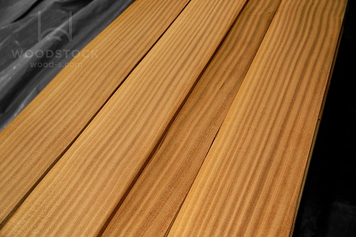 Натуральный шпон Сапеле