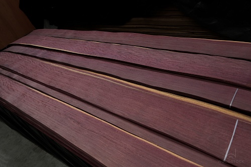 Натуральный шпон Амарант