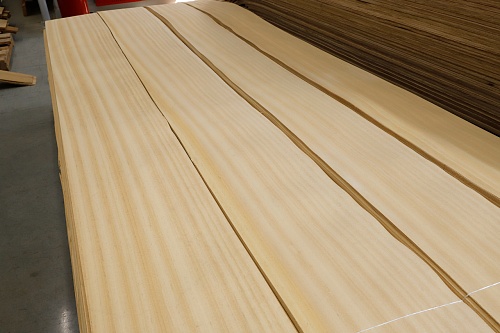 Натуральный шпон Ченчен Натуральный шпон Ченчен