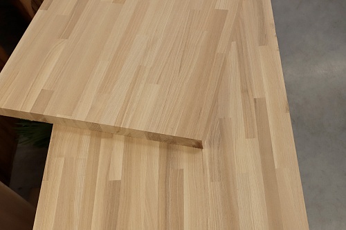 Мебельный щит из ясеня Дальневосточный сращенный А/В 40х800х1500 Мебельный щит из ясеня Дальневосточный сращенный А/В 40х800х1500