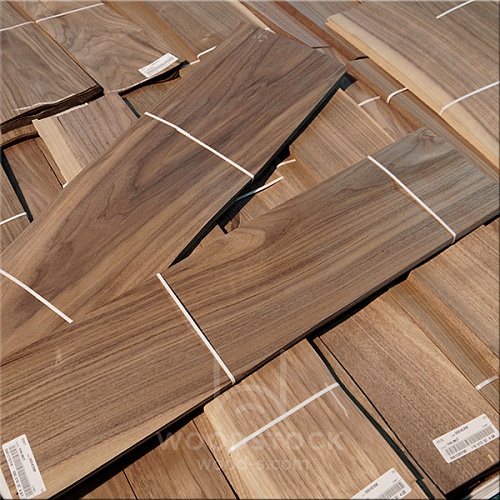 Натуральный шпон Орех американский Short