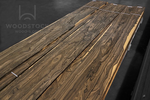 Натуральный шпон Зирикот Натуральный шпон Зирикот