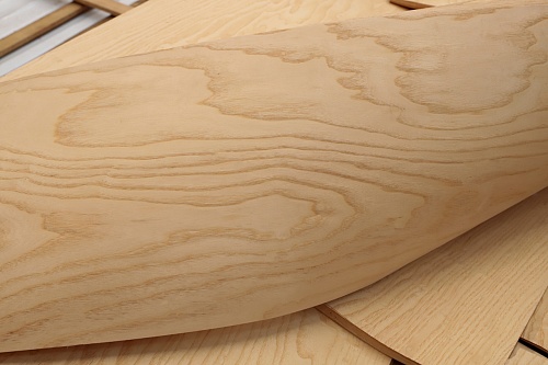 Натуральный шпон Ясень белый SWIRL Натуральный шпон Ясень белый SWIRL