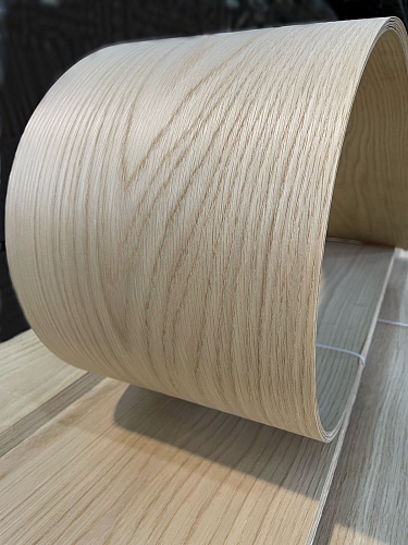 Натуральный шпон Дуб выбеленный Натуральный шпон Дуб выбеленный