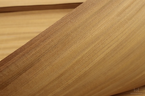 Натуральный шпон Афромозия