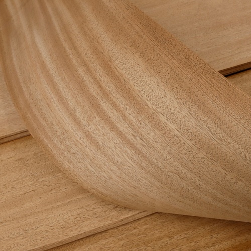 Натуральный шпон Махагон, Африка Натуральный шпон Махагон, Африка