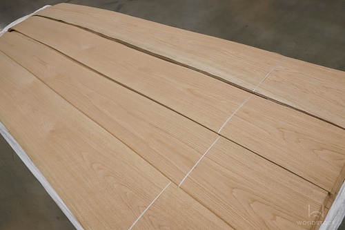 Натуральный шпон Дуб белый Натуральный шпон Дуб белый