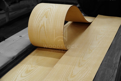 Натуральный шпон Ясень белый 3D Натуральный шпон Ясень белый 3D