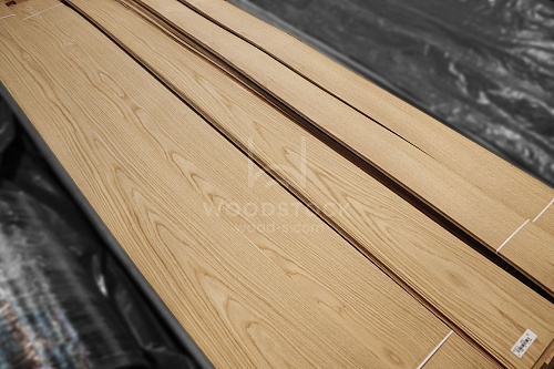 Натуральный шпон Дуб белый Натуральный шпон Дуб белый