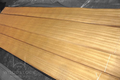 Натуральный шпон Ироко Натуральный шпон Ироко