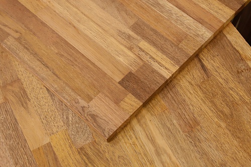 Мербау сращенный